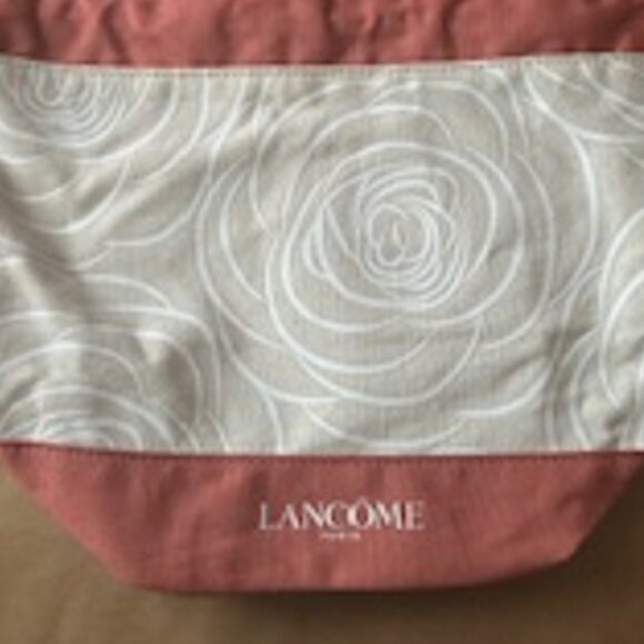 Lancome Cosmetic Bag Rust, Tan & White 9"H 11"W 7"D Has Drawstring New - Picture 2 of 3